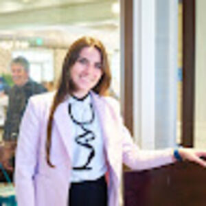 Meet your Posher, Brooke